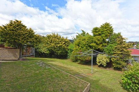 Photo of property in 113 Norana Road, Timberlea, Upper Hutt, 5018