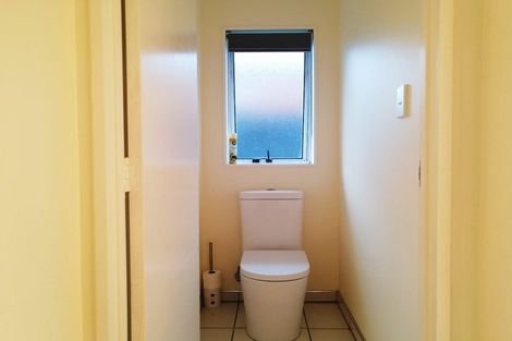 Photo of property in 2/10 Mangarata Avenue, Papatoetoe, Auckland, 2025