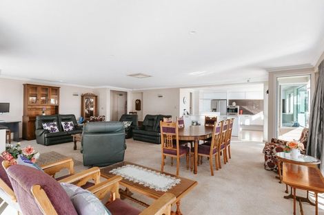 Photo of property in The Heads, 1/29 Muriwai Drive, Whakatane, 3120