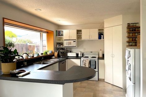 Photo of property in 172a Cashmere Road, Hoon Hay, Christchurch, 8025