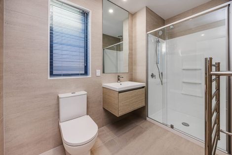 Photo of property in 124 Pepene Avenue, Takanini, Auckland, 2112