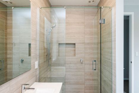 Photo of property in 92 Jickell Street, Hokowhitu, Palmerston North, 4410