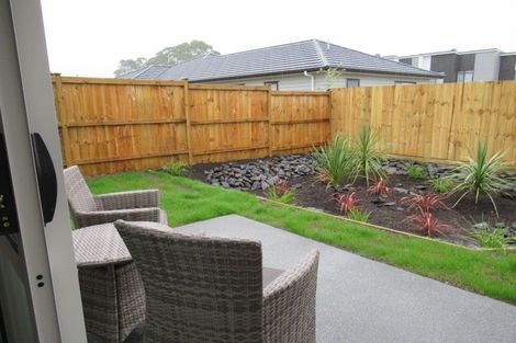 Photo of property in 7 Nellie Drive, Kumeu, 0810