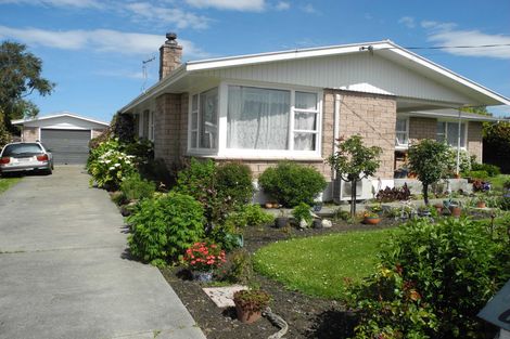 Photo of property in 2 Durham Street, Waimate, 7924