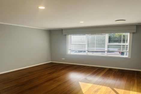 Photo of property in 13 Tui Glen Road, Birkenhead, Auckland, 0626