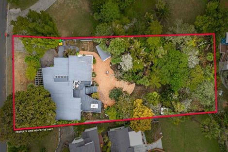 Photo of property in 27 Hebron Road, Waiake, Auckland, 0630