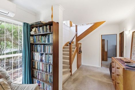 Photo of property in 365 Centaurus Road, Hillsborough, Christchurch, 8022