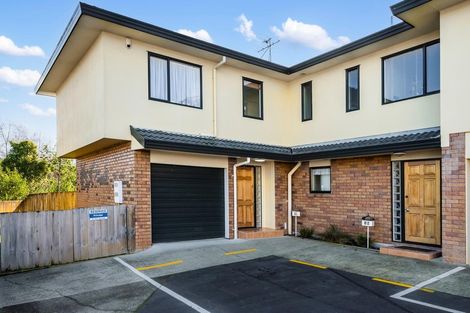 Photo of property in 16/2 Arawa Street, New Lynn, Auckland, 0600