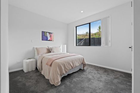 Photo of property in 8 Kumukumu Road, Long Bay, Auckland, 0630