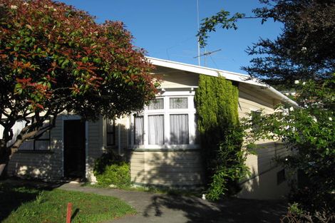 Photo of property in 10 Waimea Road, Nelson South, Nelson, 7010