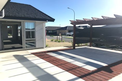 Photo of property in 5 Carmello Grove, Richmond, 7020