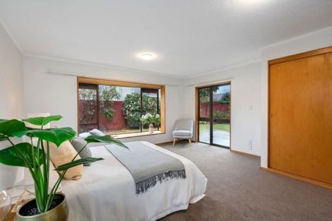 Photo of property in 3a Juniper Place, Burnside, Christchurch, 8053