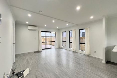 Photo of property in 16c Kelvin Road, Papakura, 2110