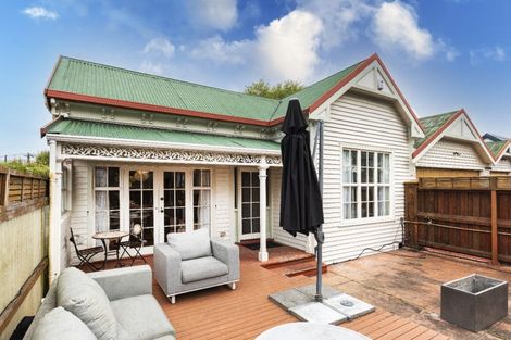Photo of property in 240 Bealey Avenue, Christchurch Central, Christchurch, 8013