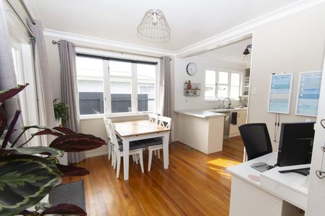 Photo of property in 61 Terou Street, Manaia, 4612