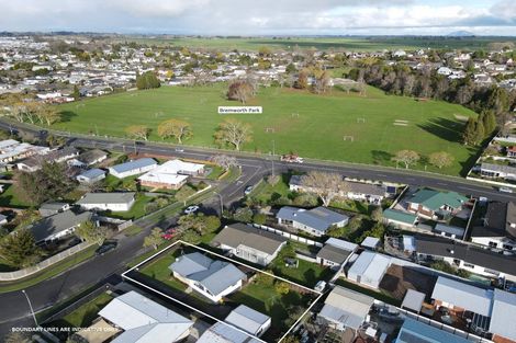 Photo of property in 44 Dalton Crescent, Dinsdale, Hamilton, 3204