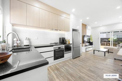 Photo of property in 14 Te Kaapia Road, Papakura, 2110