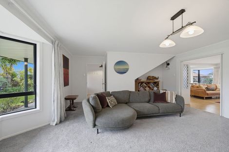 Photo of property in 49 James Cook Street, Havelock North, 4130