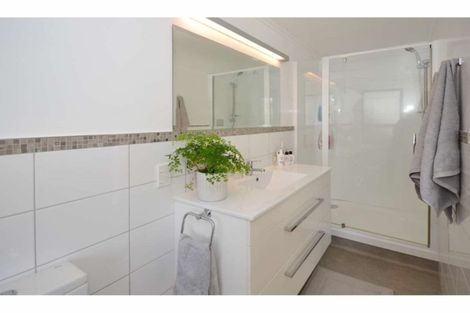 Photo of property in 22 Riverview Road, Kerikeri, 0230