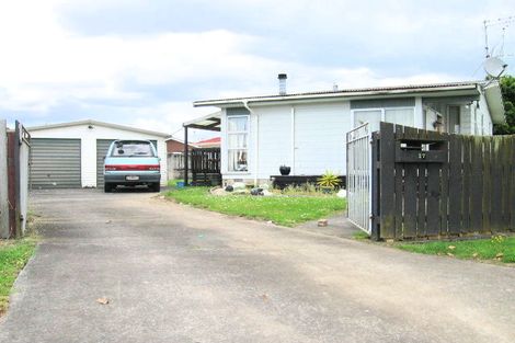 Photo of property in 17 Chantelle Place, Papatoetoe, Auckland, 2025