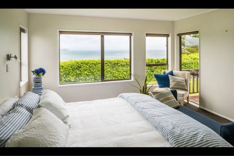 Photo of property in 3 Tregear Place, Camborne, Porirua, 5026