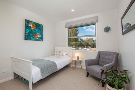 Photo of property in 10 Three Kings Court, Outram, 9019