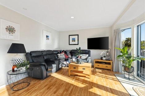 Photo of property in 223/19 Matipo Road, Mairangi Bay, Auckland, 0630