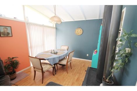 Photo of property in 35 Fairdale Avenue, Red Hill, Papakura, 2110