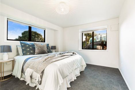 Photo of property in 163 West Harbour Drive, West Harbour, Auckland, 0618