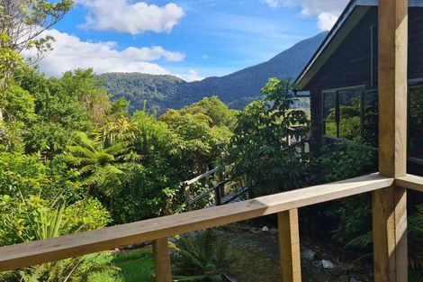 Photo of property in 2181 Lake Brunner Road, Inchbonnie, Kumara, 7875