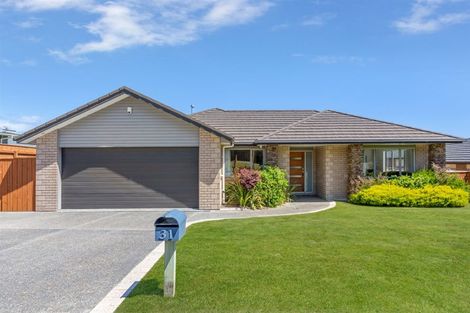 Photo of property in 31 Paparoa Crescent, Aotea, Porirua, 5024