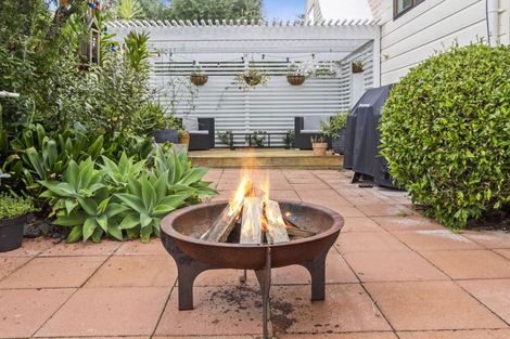 Photo of property in 23 Vista Paku, Pauanui, Hikuai, 3579