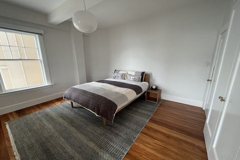 Photo of property in Inverleith Apartments, 3/306 Oriental Parade, Oriental Bay, Wellington, 6011