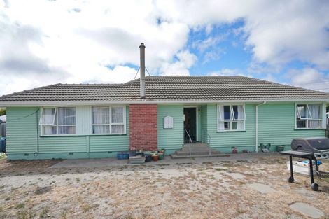 Photo of property in 33 Ontario Place, Wainoni, Christchurch, 8061