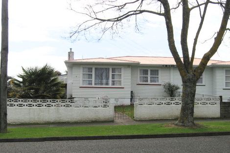 Photo of property in 3/6 Churchill Street, Levin, 5510