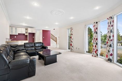 Photo of property in 46 Bronzewing Terrace, Unsworth Heights, Auckland, 0632