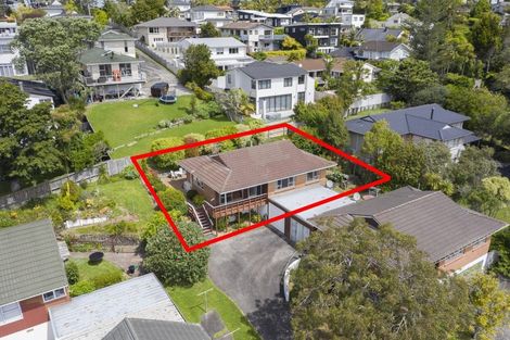 Photo of property in 2/82 Newhaven Terrace, Mairangi Bay, Auckland, 0630