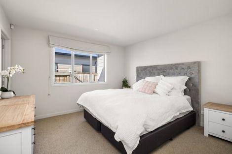 Photo of property in 210 Lakes Boulevard, Pyes Pa, Tauranga, 3112