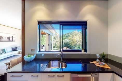 Photo of property in 5 Lillian Street, Belmont, Lower Hutt, 5010