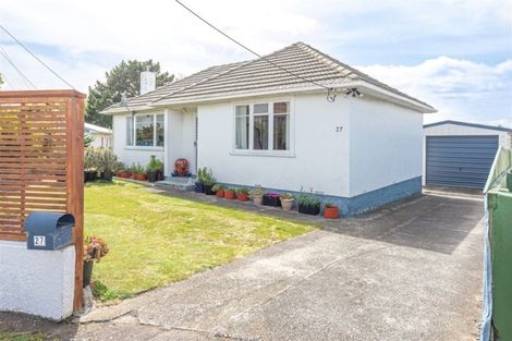 Photo of property in 27 Murch Place, Tawhero, Whanganui, 4500