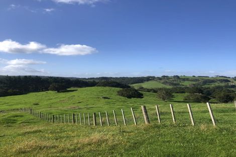 Photo of property in 504b Wairere Road, Maungaturoto, 0571