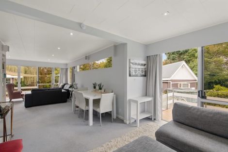 Photo of property in 8 Whites Line West, Woburn, Lower Hutt, 5010