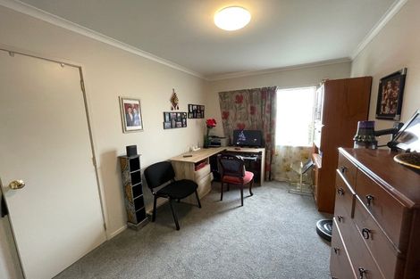 Photo of property in 4 Fitchburg Place, Mangere, Auckland, 2022