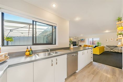 Photo of property in 85 Farmer Crescent, Taita, Lower Hutt, 5011