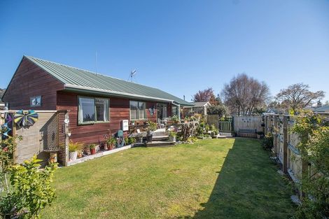 Photo of property in 113 Aquarius Drive, Kawaha Point, Rotorua, 3010