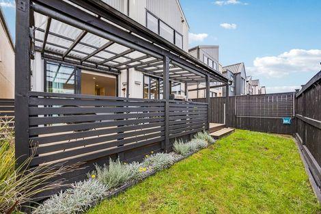 Photo of property in 117 Waekahu Road, Westgate, Auckland, 0814