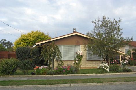Photo of property in 15 Glendale Crescent, Holmes Hill, Oamaru, 9401