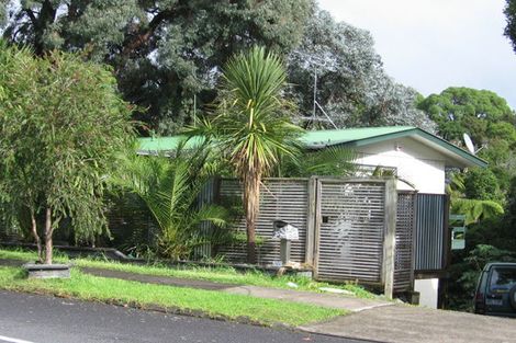Photo of property in 26 Robbies Road, Shelly Park, Auckland, 2014
