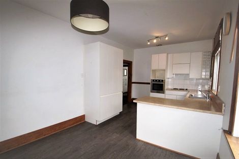 Photo of property in 4 Edward Avenue, Edgeware, Christchurch, 8013