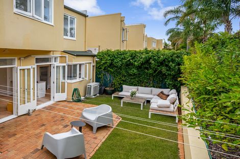 Photo of property in Grace Square, 81g Vermont Street, Ponsonby, Auckland, 1011